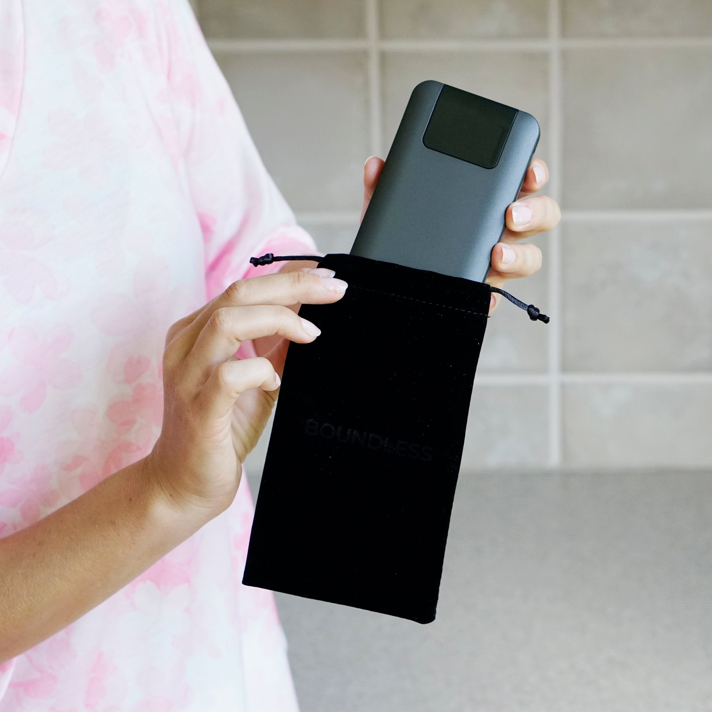 10,000mAh Slim Power Bank with Built-In Cables & AC Plug