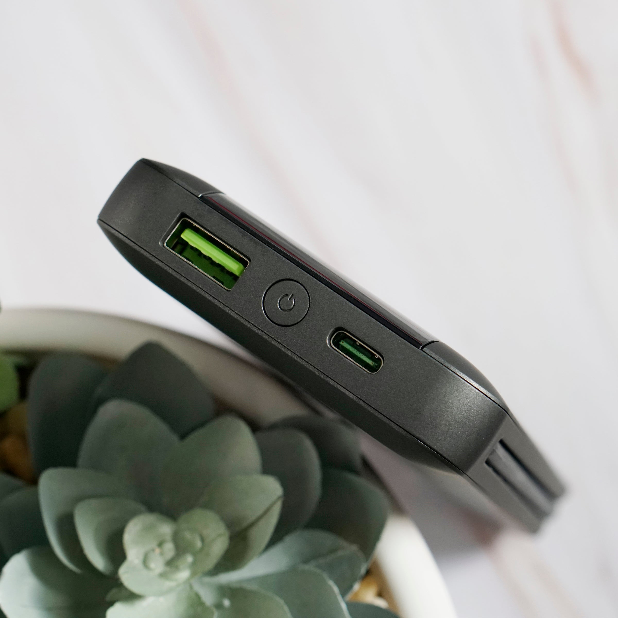 10,000mAh Slim Power Bank with Built-In Cables & AC Plug